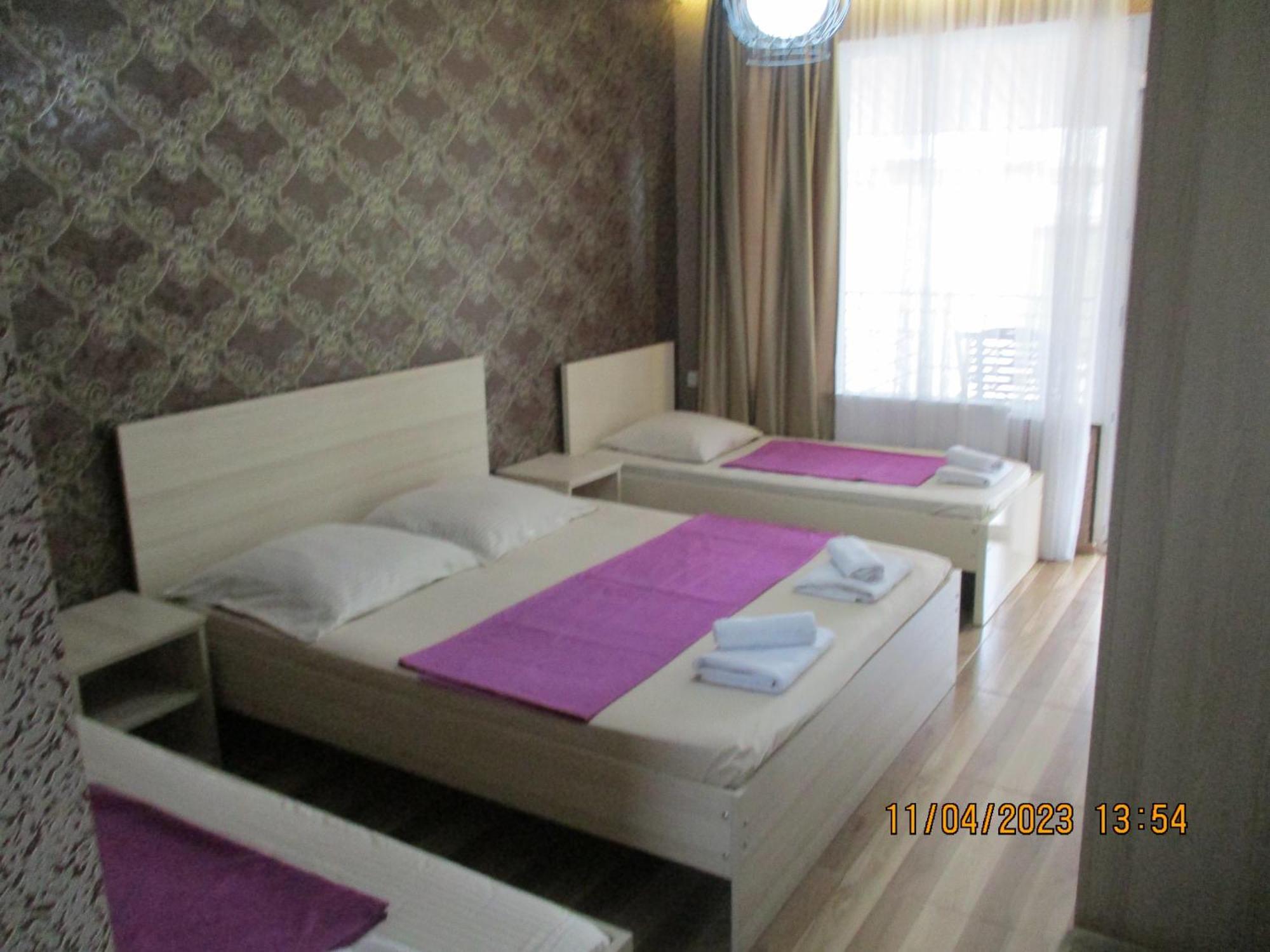 Guest House Nino Makhinjauri Room photo